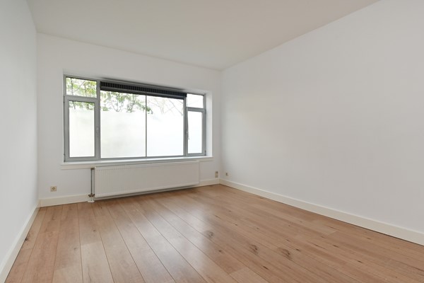 Medium property photo - Troelstrakade 447, 2531 AK Den Haag